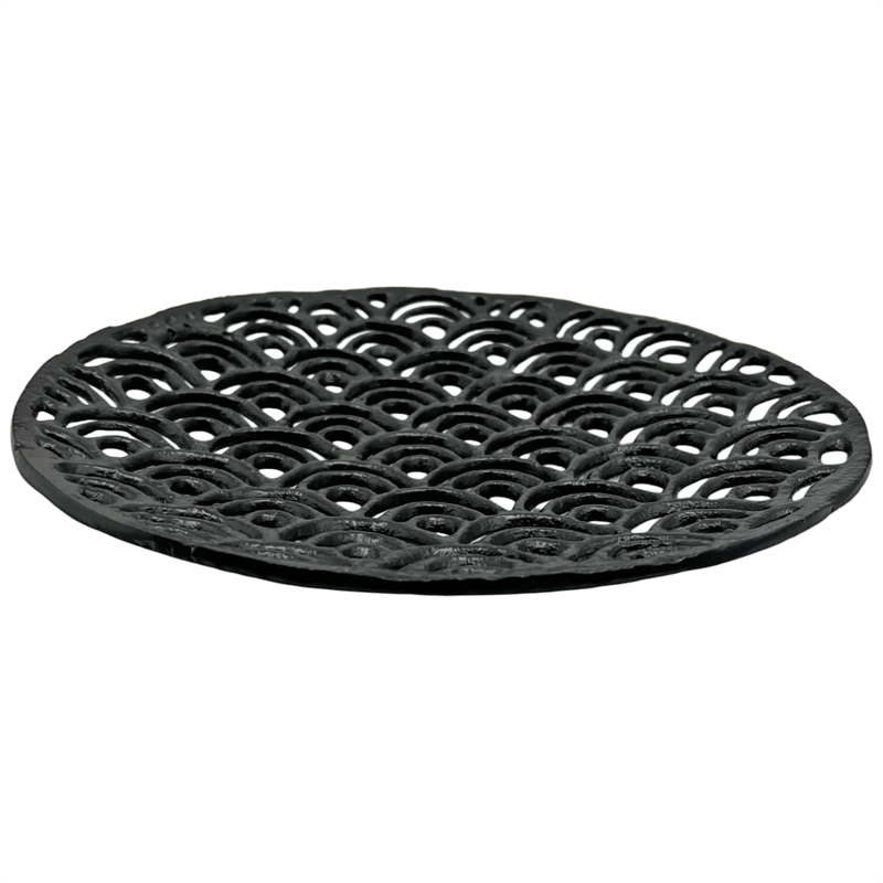 Bergamo Art 12 inch Decorative Handmade Aluminum Round Platter Bowl in Black