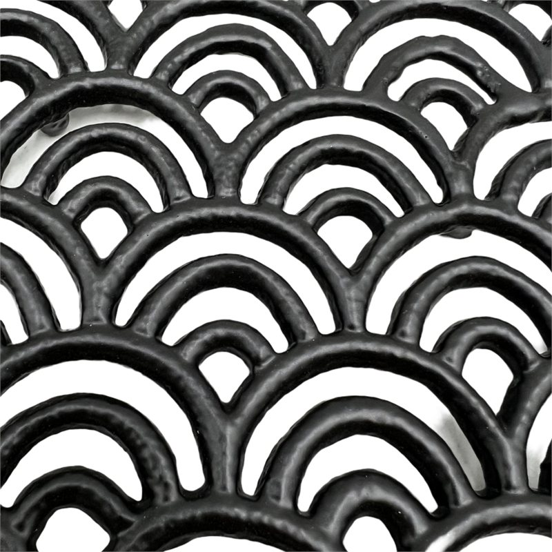 Bergamo Art 10 inch Decorative Handmade Aluminum Round Platter Bowl in Black