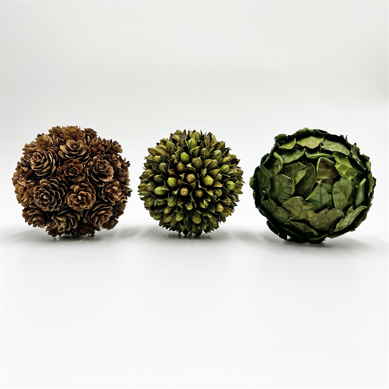 Bergamo Art Preserved PineCone and Oak Leaves Balls Bowl filler Decorative Orbs