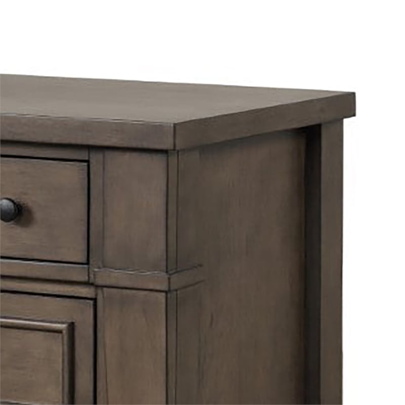 Huder Nightstand- 3 Drawers- 29 Inch