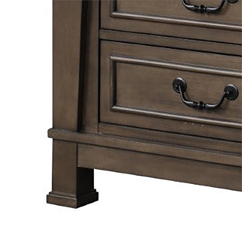 Huder Nightstand- 3 Drawers- 29 Inch