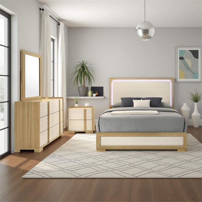 Hyle 4pc Queen Bedroom Set- Natural Brown and White Finish- Dresser