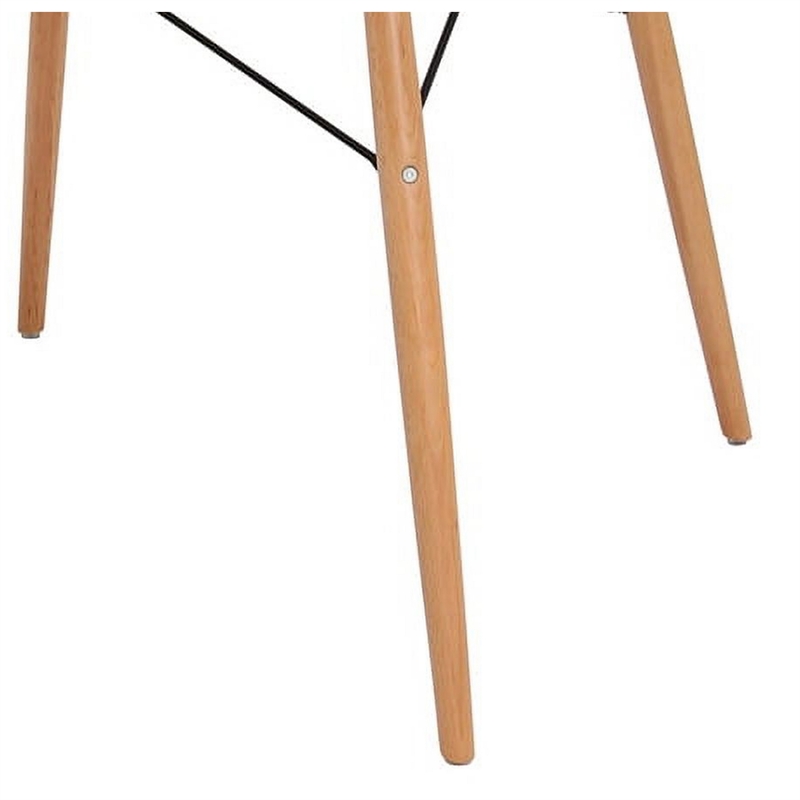 Benjara Riha 36
