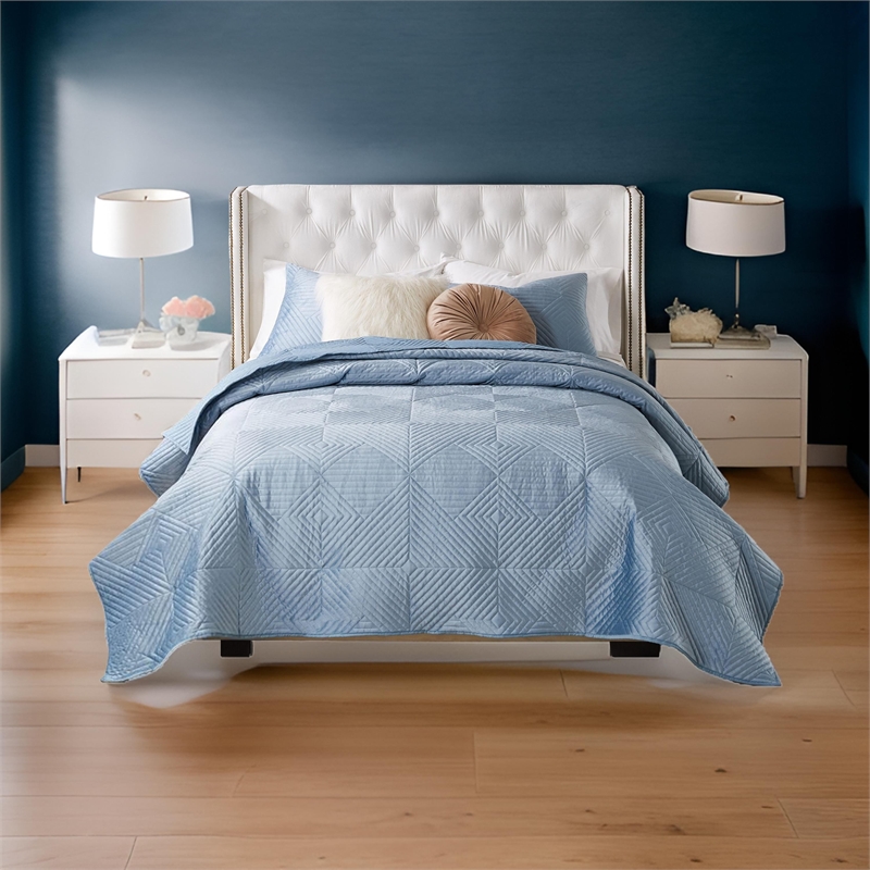 Benjara Ahab 2pc XL Twin Quilt and Pillow Sham Set- Spa Blue Dutch Velvet Face