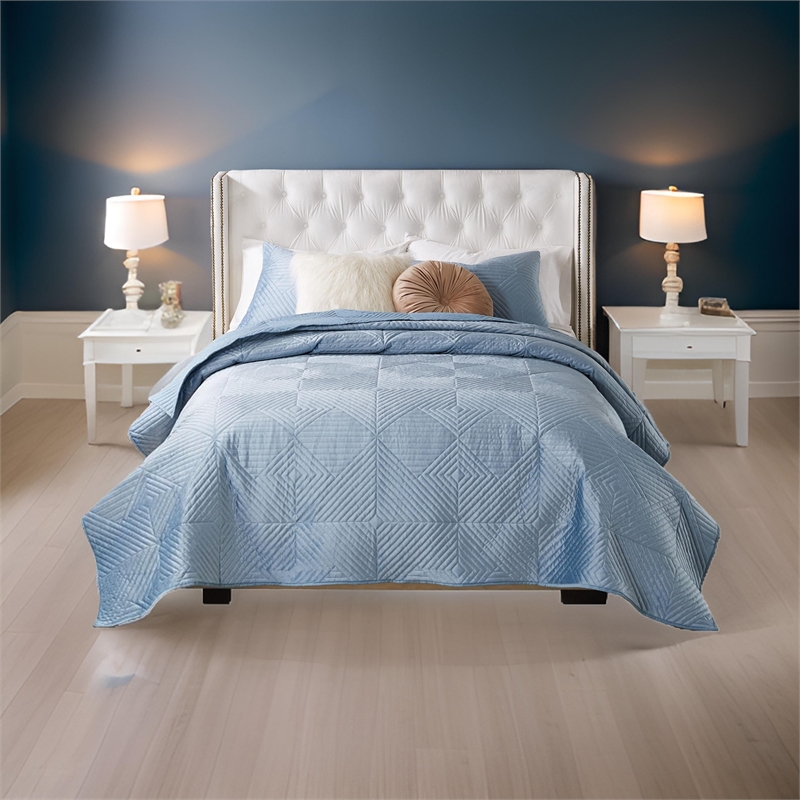 Benjara Ahab 3pc King Size Quilt & Pillow Sham Set- Dutch Velvet Face- Spa Blue