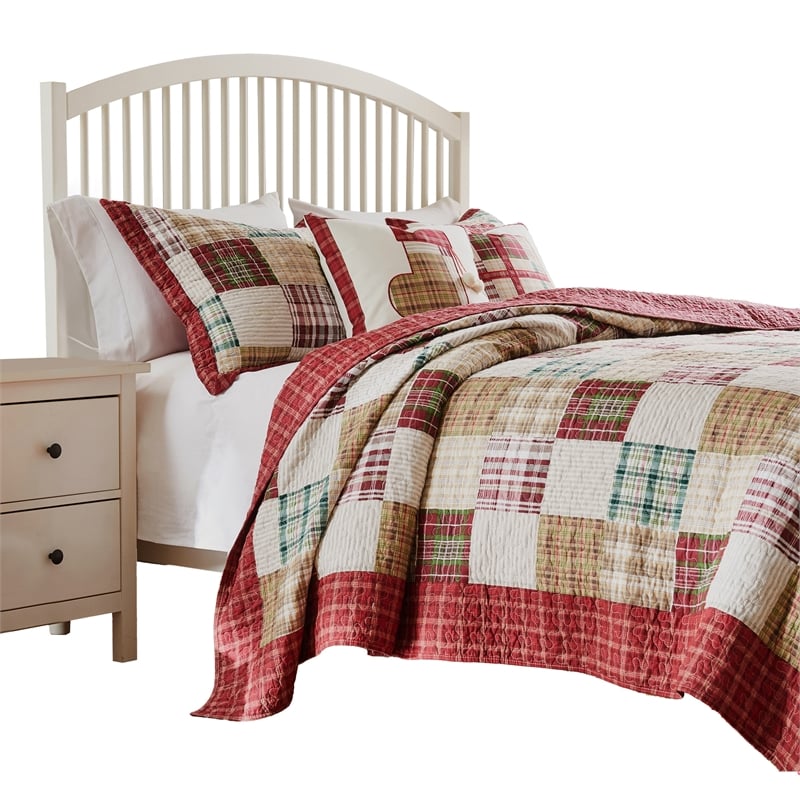 Benjara Evi 3pc Full Queen Quilt and Pillow Sham Set- Plaid Pattern- Multicolor
