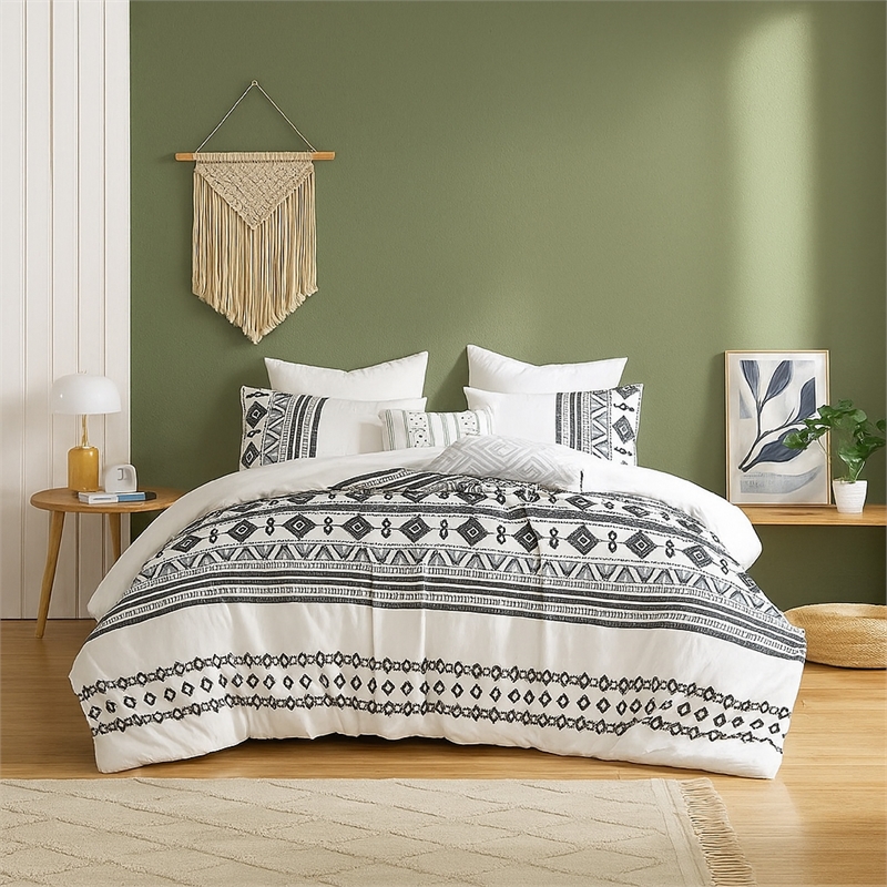 Benjara Jim 5pc Queen Size Comforter Set- Shams- White Black Jacquard Stripe