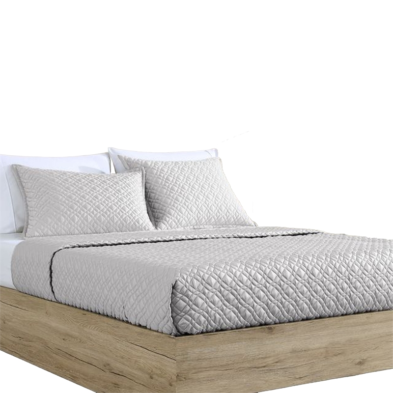 Benjara Keo 3pc Queen Coverlet Set- Reversible- Shams- Silver Silky Fabric