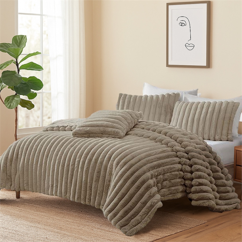 Benjara Sieno 4pc King Comforter Set- Taupe Brown Faux Fur- Micro Mink Backing