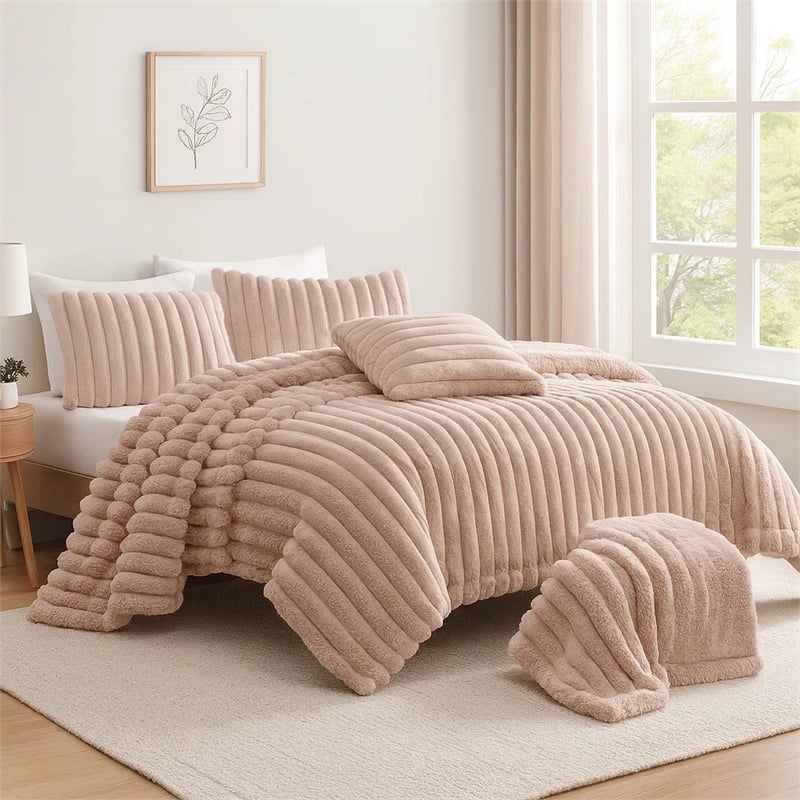Benjara Sieno 4pc King Comforter Set- Blush Pink Faux Fur- Micro Mink Backing