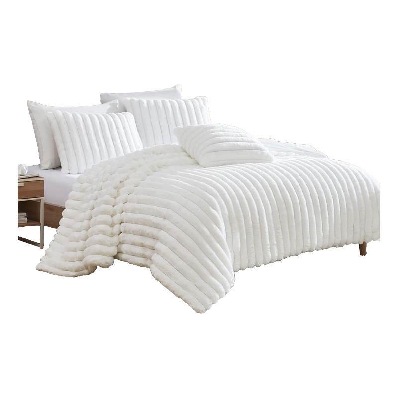 Benjara Sieno 3pc Twin XL Comforter Set- White Faux Fur and Micro Mink Backing