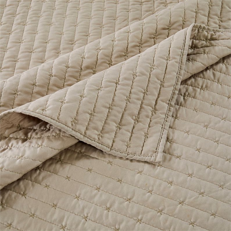 Benjara Xumi 2 Piece Twin Size Quilt Set- Beige Channel- Polyester and Cotton