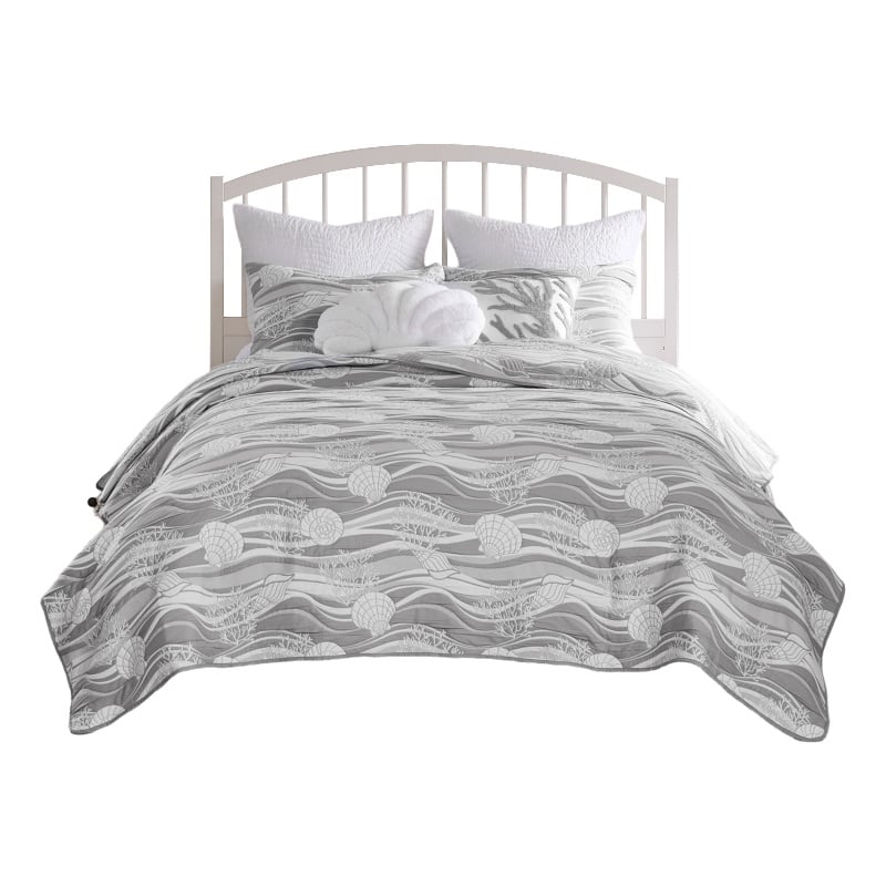 Benjara Doz 3pc King Size Coverlet Set- Coastal Matelasse- Harbor Gray- White