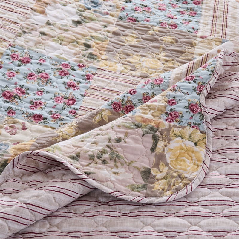 Benjara Ciny 2pc Twin Size Quilt Set- Blue- Brown- and Yellow Floral Print