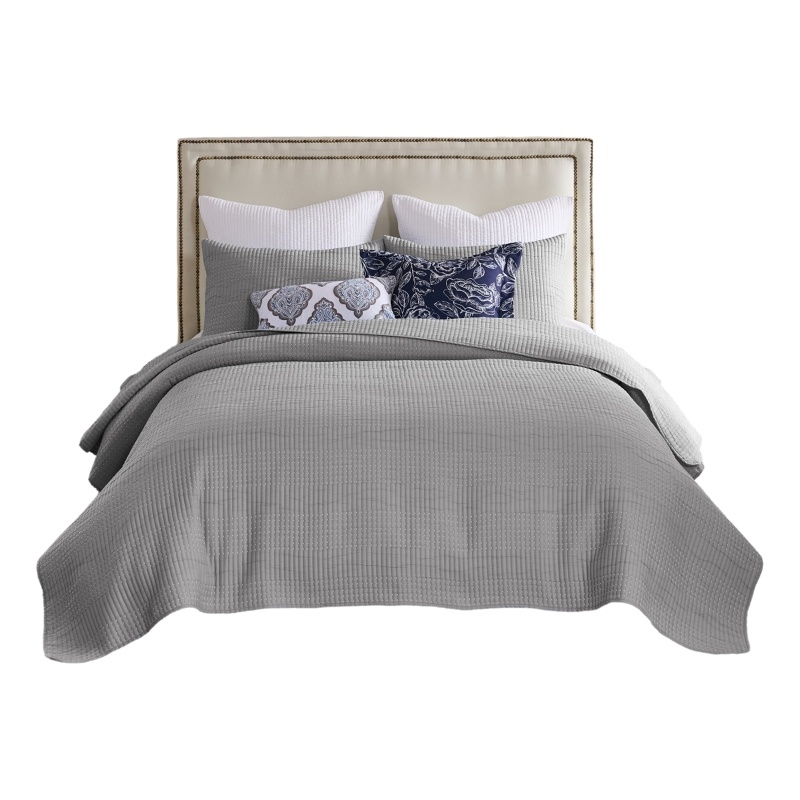 Benjara Fys 3pc Queen Size Coverlet Set- Soft Woven Jacquard Matelasse- Gray