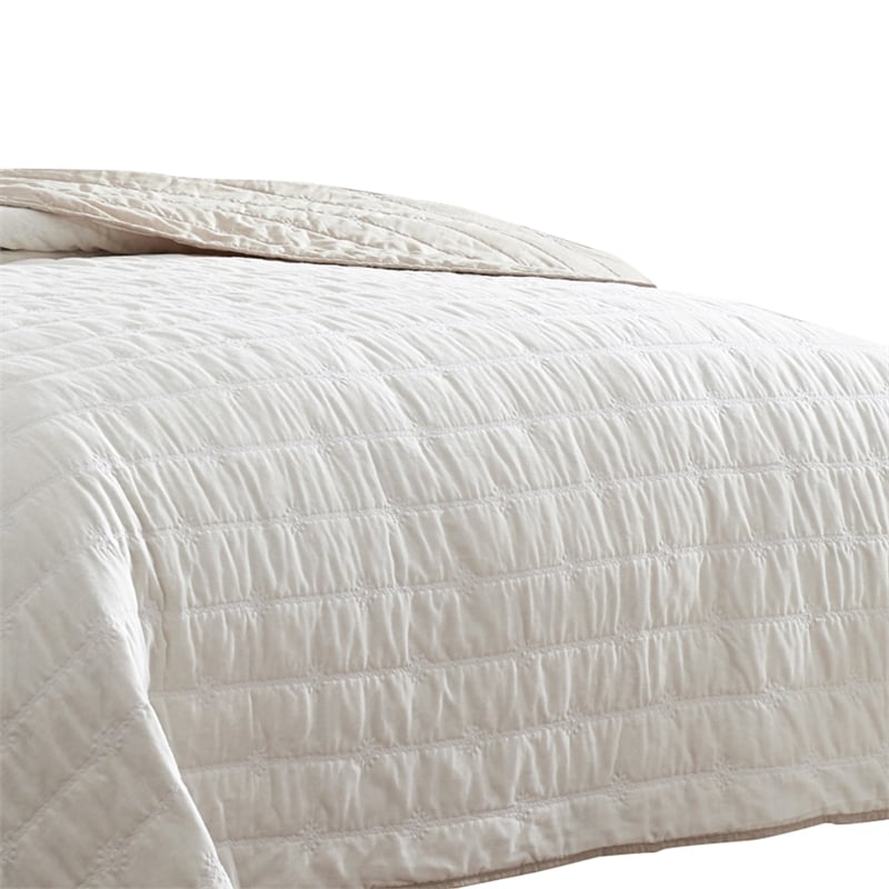 Veria 3 Piece King Quilt Set with Channel Stitching - Cream and Beige