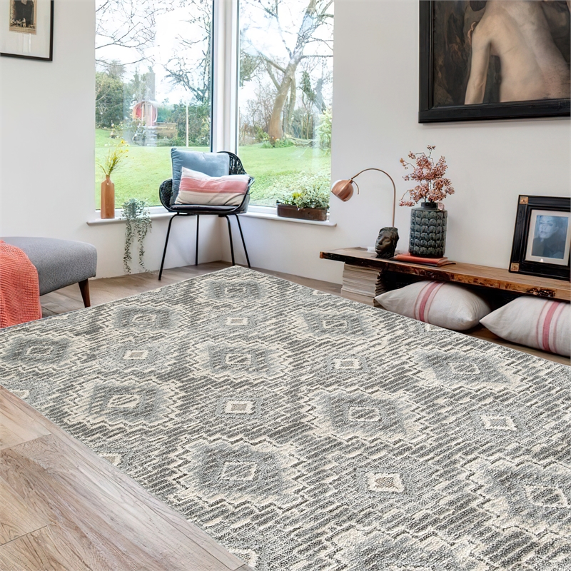 Ari 5 x 7 Modern Area Rug- Diamond Pattern- Soft Fabric- Cream- Gray