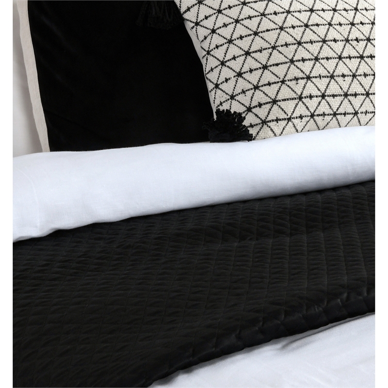 Kahn Hand Stitched Soft Sateen Queen Quilt with Cotton Fill- Matte Black
