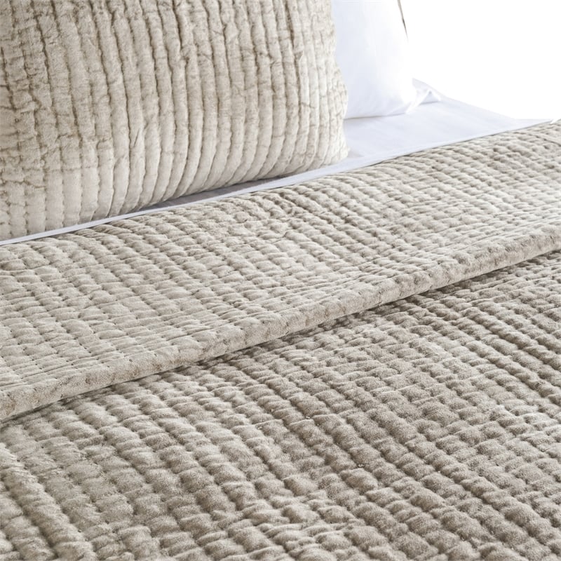 Lipa 96 x 108 Hand Stitched King Quilt with Polyfill and Velvet- Beige