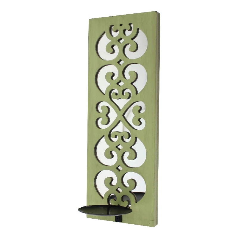 Benjara Quatrefoil Pattern Wooden Candle holder - Set of 2 - Green
