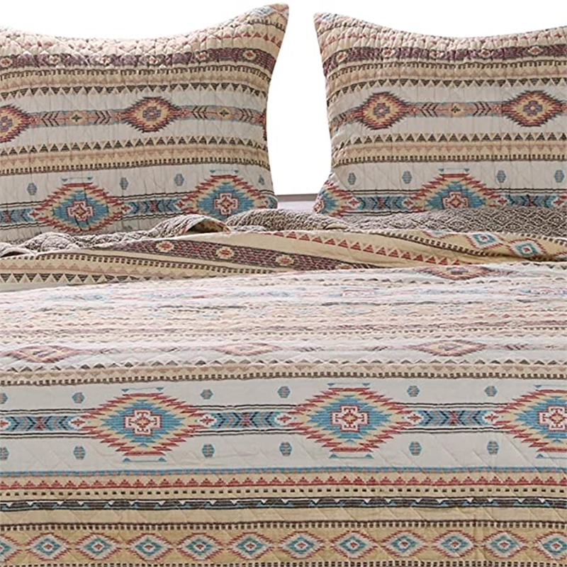 Benjara King Size 3 Piece Polyester Quilt Set with Kilim Pattern- Multicolor
