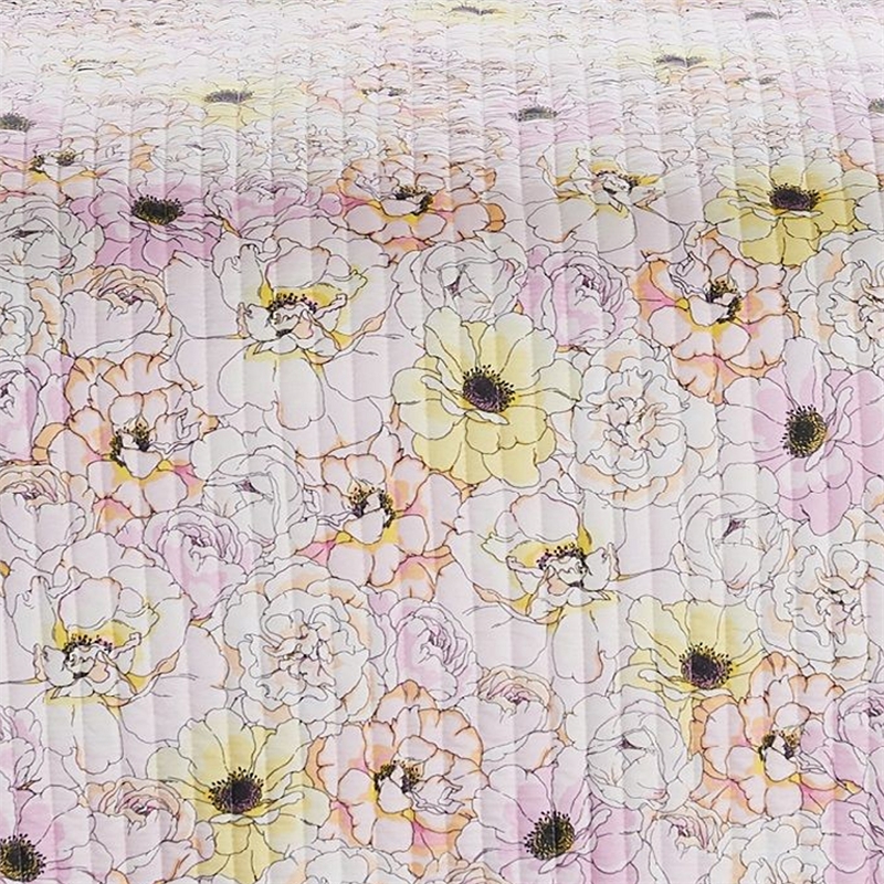 Benjara Milan 3 PC Blooming Flower Pattern Queen Quilt Set- White & Pink