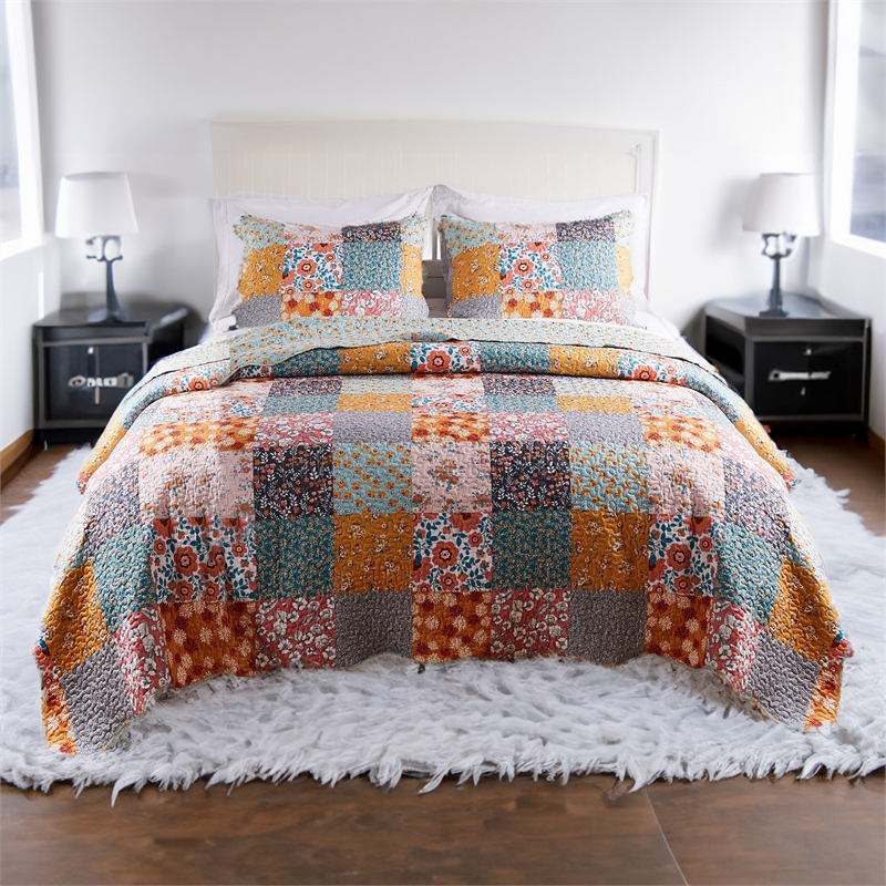 Benjara 2 Piece Twin Quilt Set with Floral Print- Multicolor