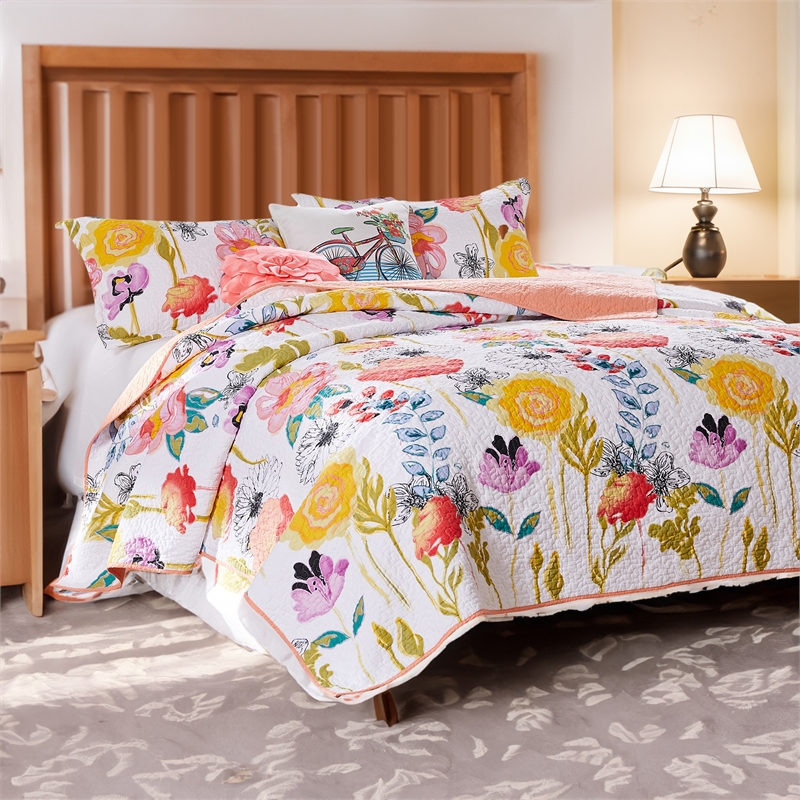 Benjara Mavi 4 Piece Reversible Twin Quilt Set- Spring Floral Print- Multicolor