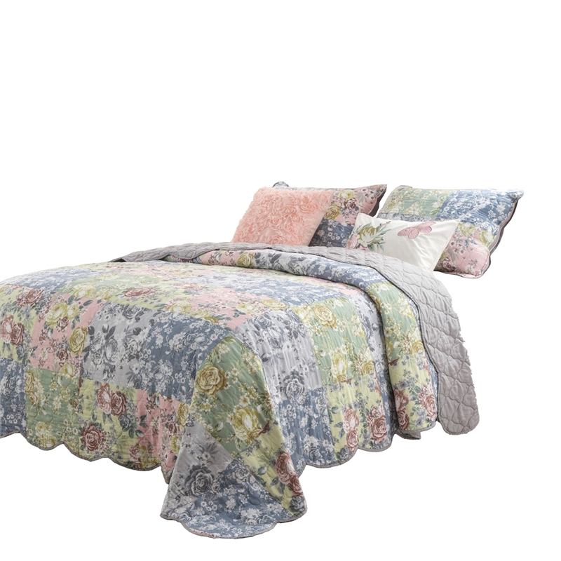 Benjara Eni 3 Piece California King Cotton Quilt Set- Pastel Blue Flower Design