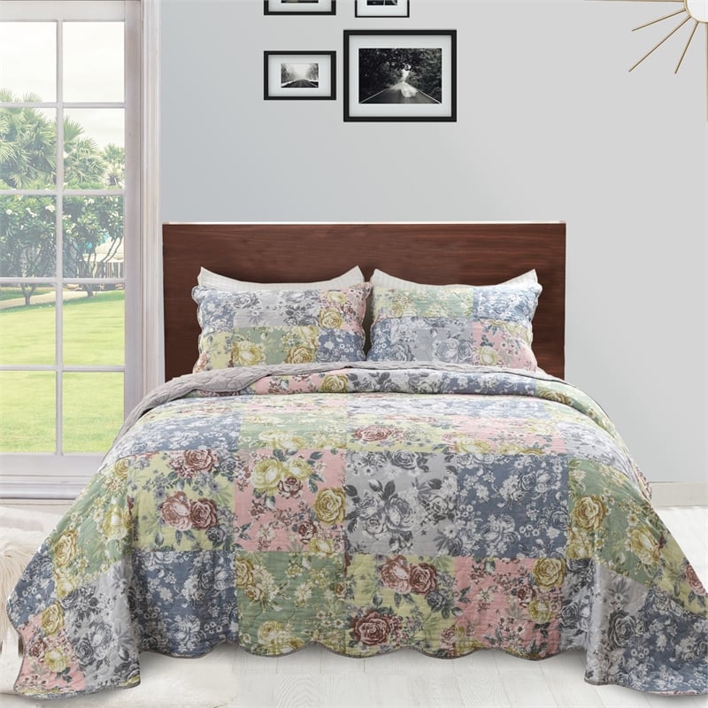 Benjara Eni 3 PC Queen Cotton Quilt Set- Vibrant Pastel Blue Flowers- Scalloped