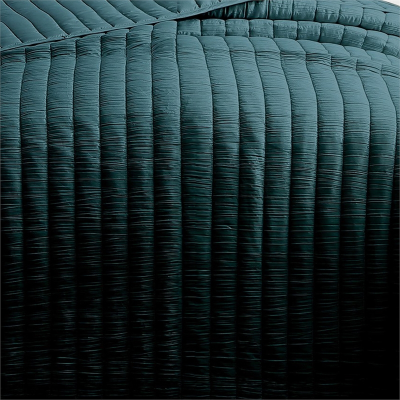 Benjara Elia Twin Contemporary Quilt Coverlet Set w/ Crinkle Texture- Teal Green