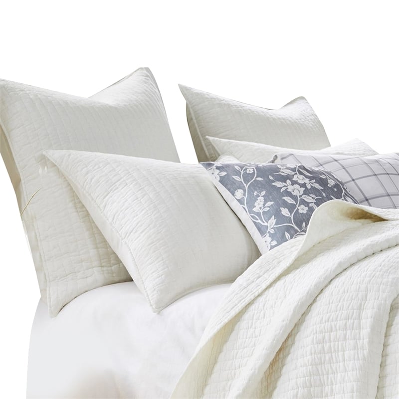 Benjara Xumi 2pc Twin Quilt and Pillow Sham Set- Channeled- Antique White Cotton