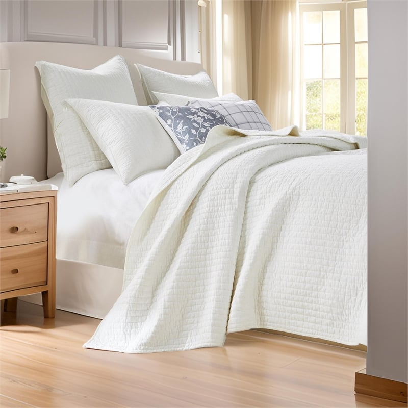 Benjara Xumi 2pc Twin Quilt and Pillow Sham Set- Channeled- Antique White Cotton