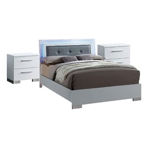 Queen Bedroom Set in White & Black Wood -3 Piece Set with 2 Nightstands