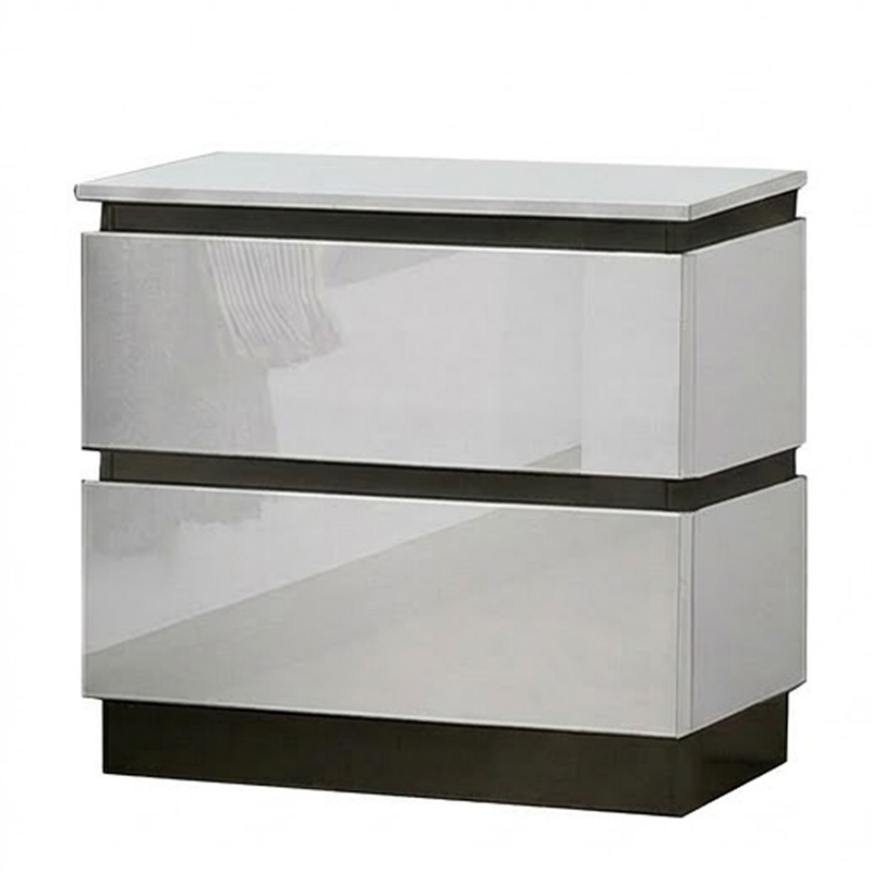 3pc King Bedroom Set- White- Metallic Gray Wood- 2 Nightstands