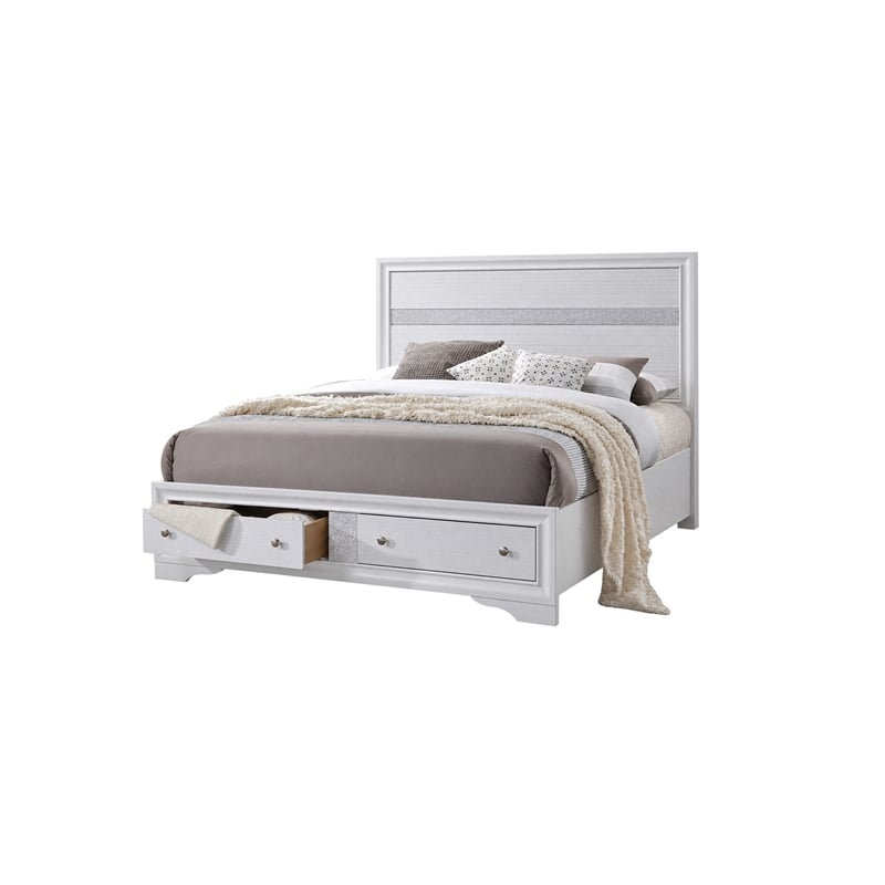 King Bedroom Set- White- 5pc w 2 Nightstands- Dresser- Chest