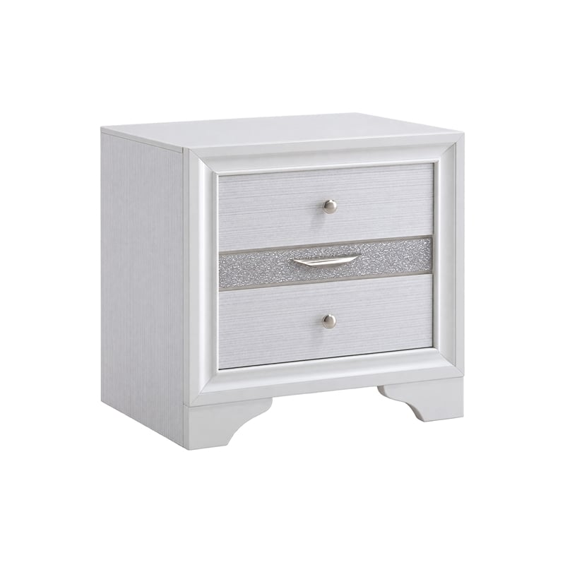 King Bedroom Set- White- 5pc w 2 Nightstands- Dresser- Chest