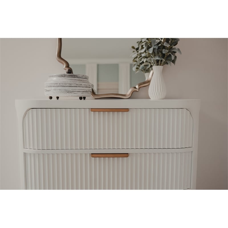 Finn & Louise Montauk 5-Drawer Solidwood Chest in White