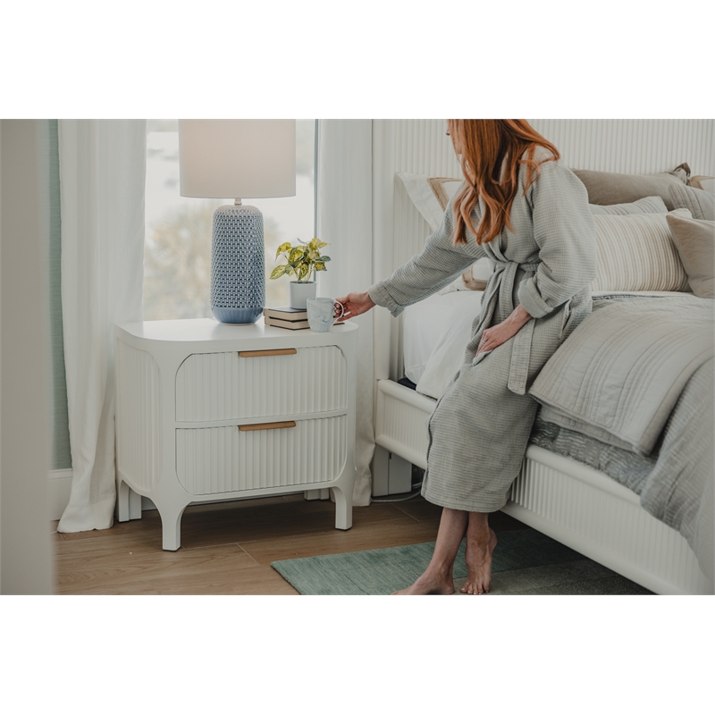 Finn & Louise Montauk 2-Drawer Solidwood Nightstand in White