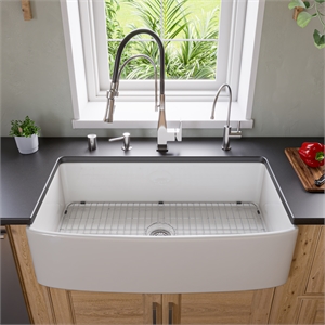 White Smooth Curved Apron 36&quot x 20&quot Single Bowl Fireclay Farm Sink with Grid