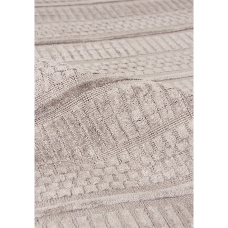 Addison Handloomed Bamboo Silk Aluminum 10'x14' Area Rug
