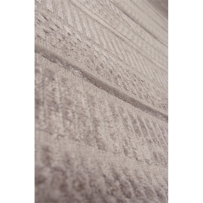 Addison Handloomed Bamboo Silk Aluminum 10'x14' Area Rug