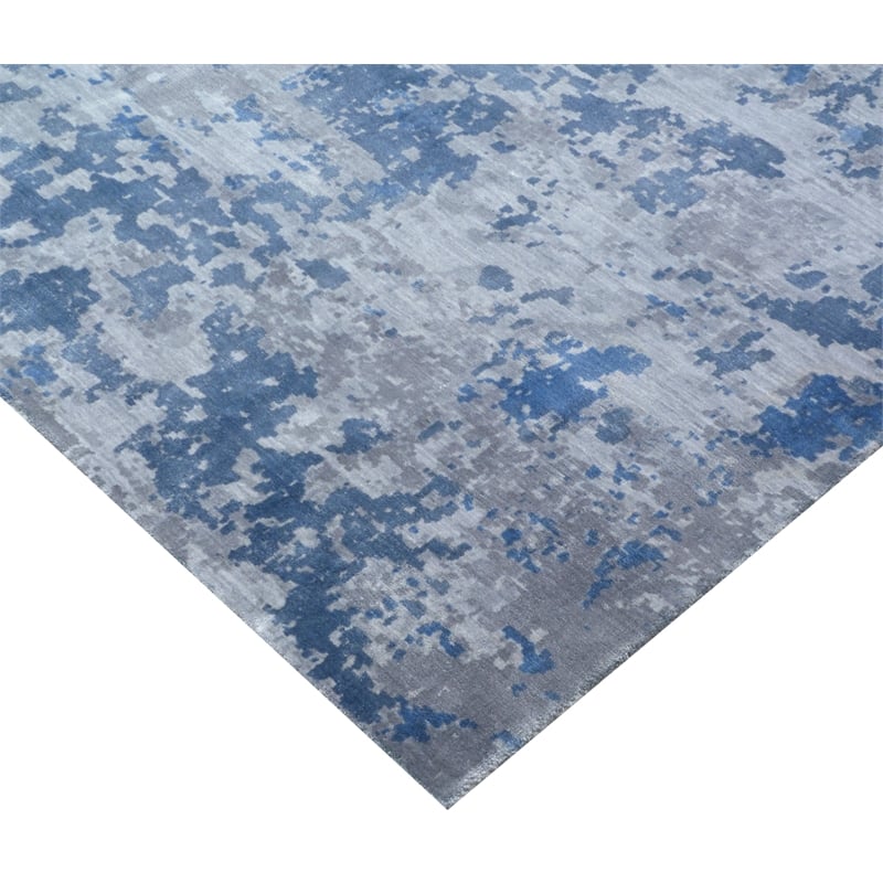 Antolini Handloomed Bamboo Silk Blue/Silver 8'x10' Area Rug