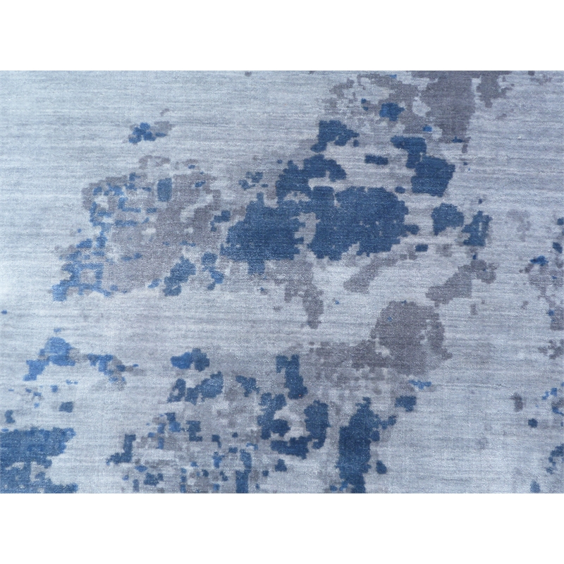 Antolini Handloomed Bamboo Silk Blue/Silver 8'x10' Area Rug
