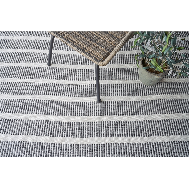 Boca Flatweave Pet Ivory/Black 2'x3' Area Rug