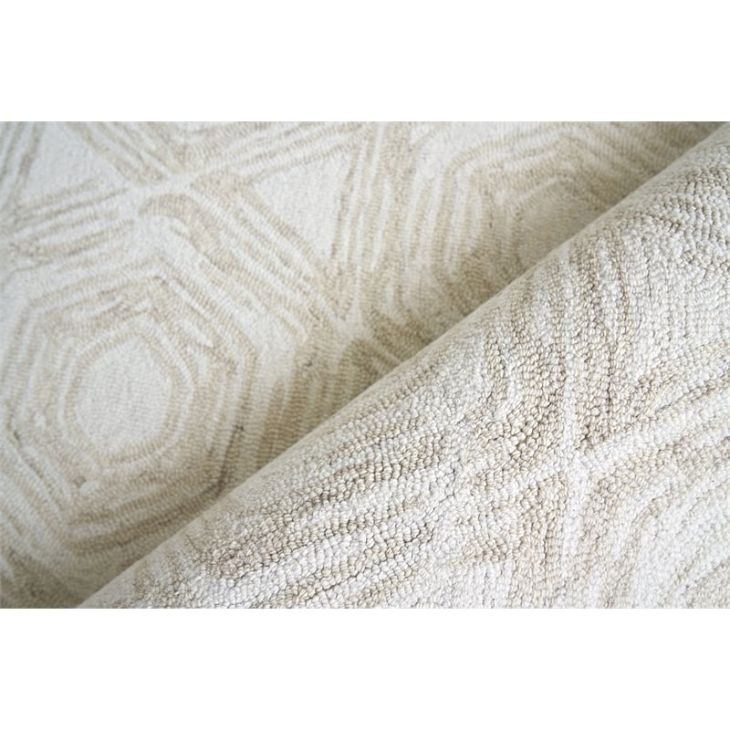Caprice Hand-Tufted New Zealand Wool Beige/Ivory 8'x10' Area Rug