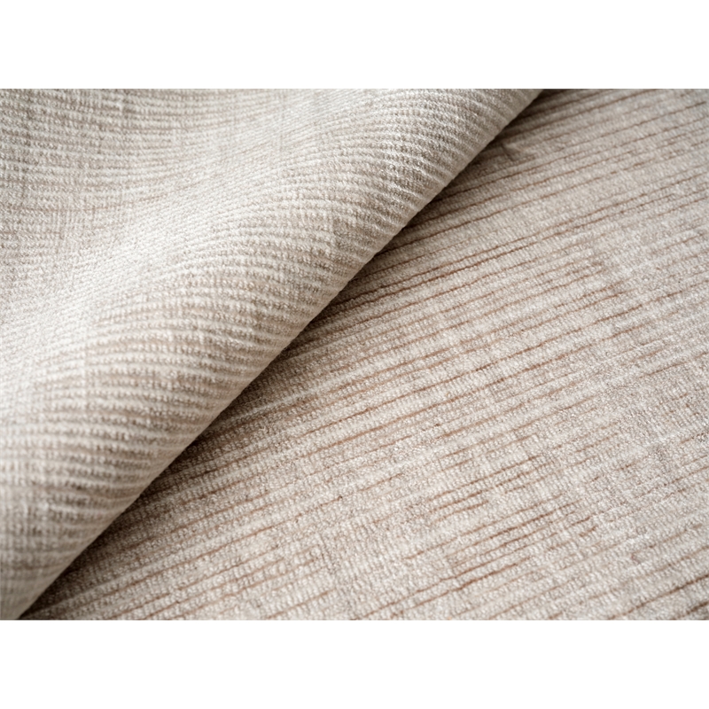 Cantori Handloomed Wool/Bamboo Silk Ivory/Light Beige 4'x6' Area Rug