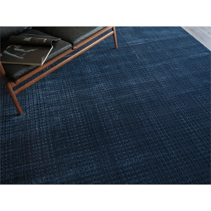 Cabrini Modern Handloomed Silky Nylon Navy 4'x6' Area Rug