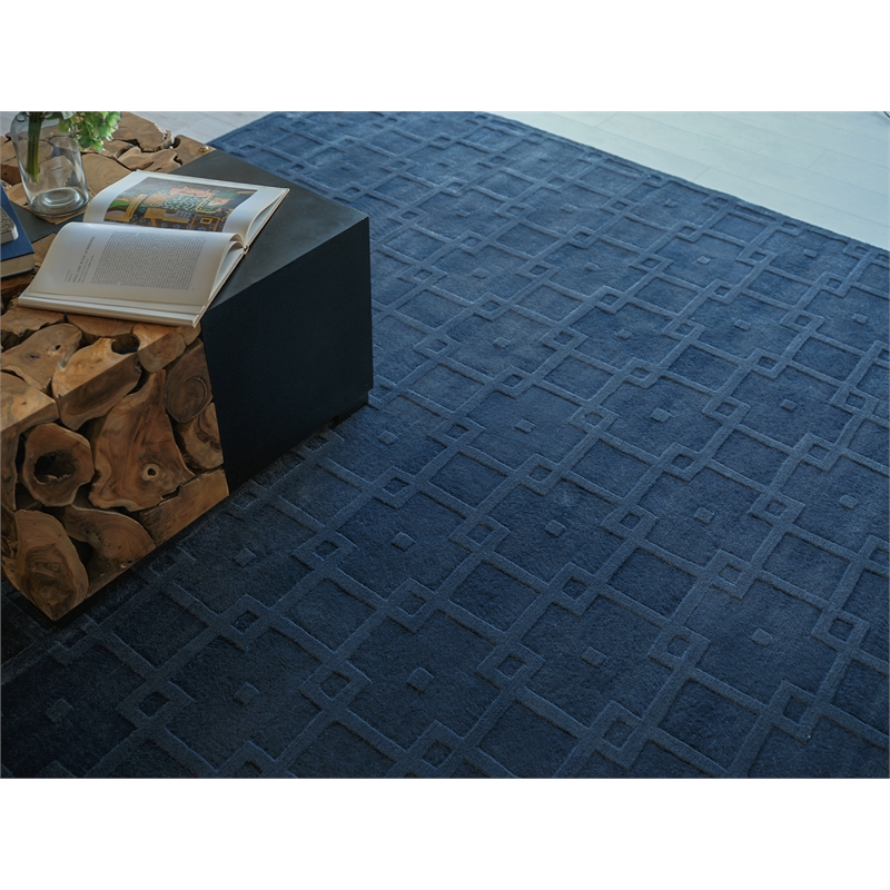 Camora Modern Handloomed Silky Nylon Navy 9'x12' Area Rug