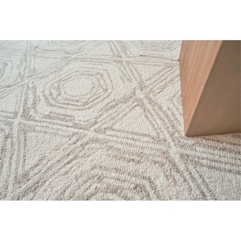 Caprice Hand-Tufted New Zealand Wool Silver 8'x10' Area Rug